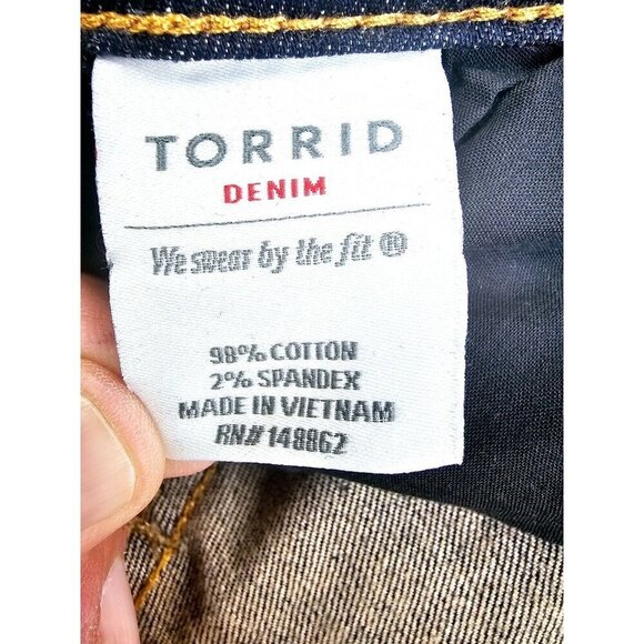 Torrid Denim Size 22T Women's 34 Inch Inseam Straight Blue Denim 5 Pocket Jeans - Picture 7 of 13
